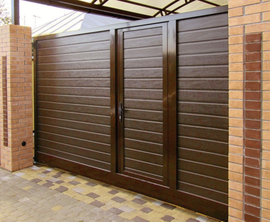 Ворота с калиткой в Прохладном