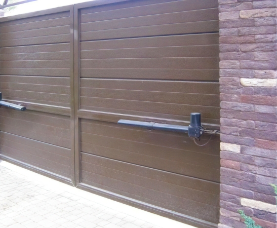 Автоматика для распашных ворот в Прохладном