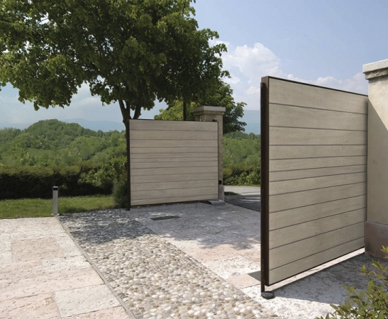 Въездные ворота в Прохладном